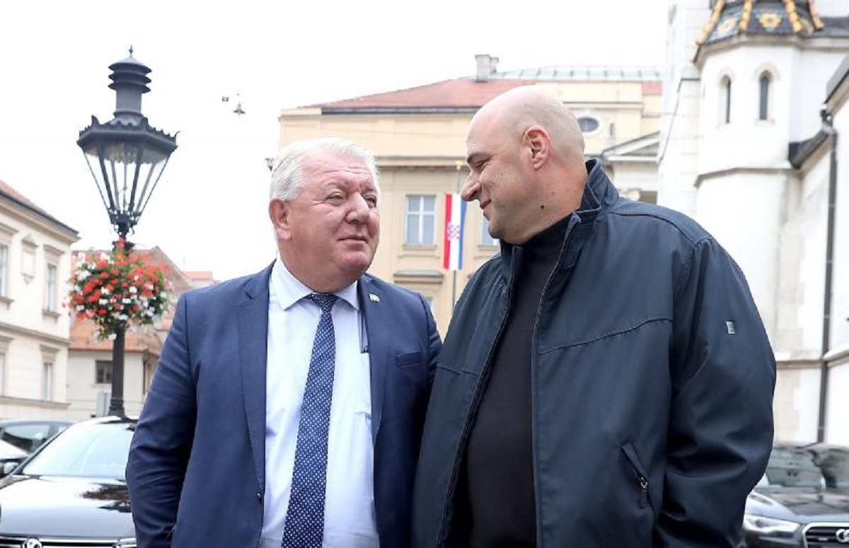 HVIDRA podržala Kolindu, kažu da im je ispunila sva predizborna obećanja
