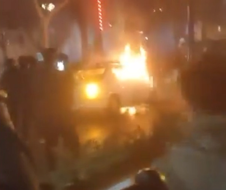 Dok Iran guši prosvjede, ljudi bježe iz države: "Pogodili su me sačmom u lice"