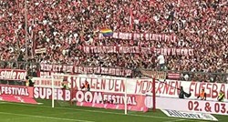 Bayernovi navijači zastavom duginih boja i transparentom ukorili svoju zvijezdu