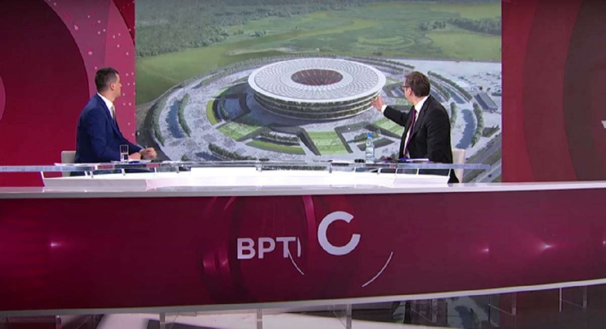 Vučić: Pogledajte ljepoticu, nacionalni stadion! Voditelj: Ali ovdje su same livade
