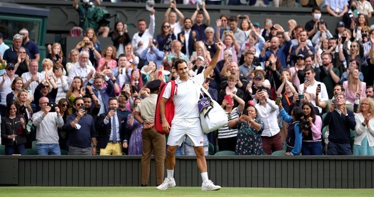 VIDEO Deset situacija kada nas je čudesni Federer ostavio u nevjerici