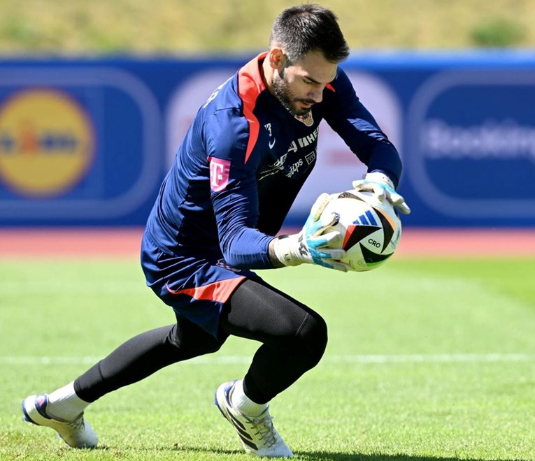 Ivušić iznenada napustio reprezentaciju. Vratio se u Split zbog ozljede