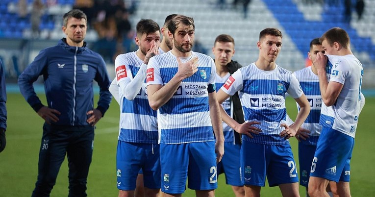 Mile Škorić u suzama na oproštaju od Osijeka. Poslušajte navijače kako mu skandiraju