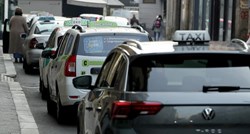 Umirovljenica: Taksist u Zagrebu mi uzeo 82 eura za 8 km vožnje, zaključao me u autu