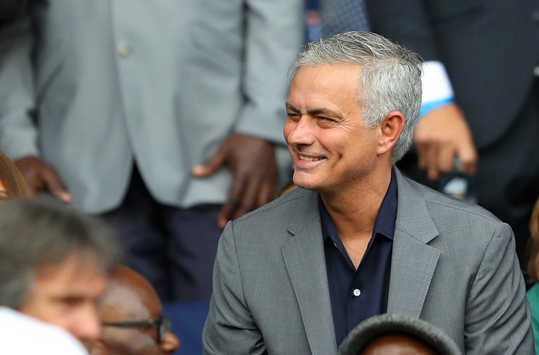 Telegraph: Mourinho bi mogao sve šokirati izborom kluba