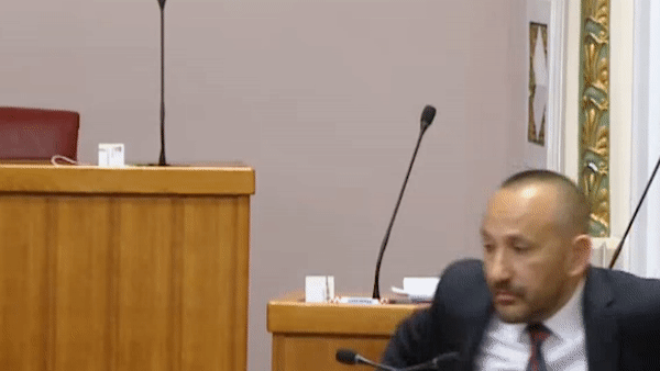 Reakcija Zekanovića na potres je hit: "Čuo da su partizani ili pretres pa zeko hop"