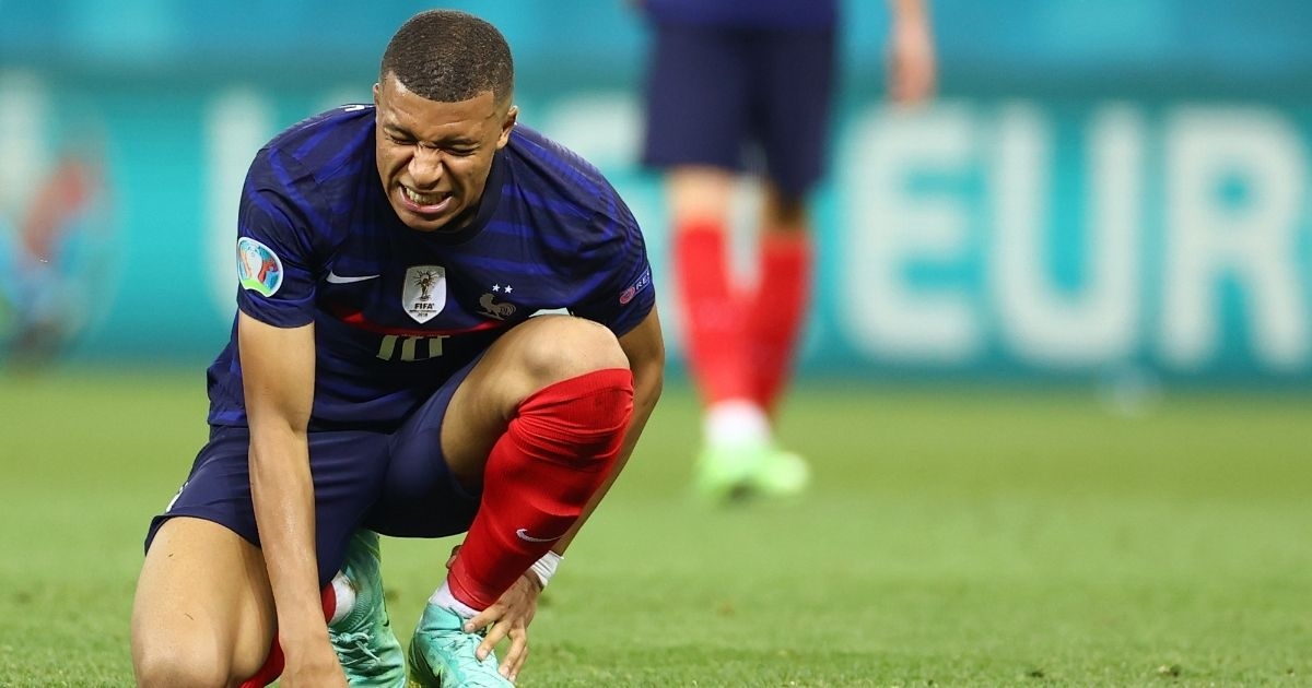 Evo što je Mbappé poručio nakon što je penalom izbacio Francusku