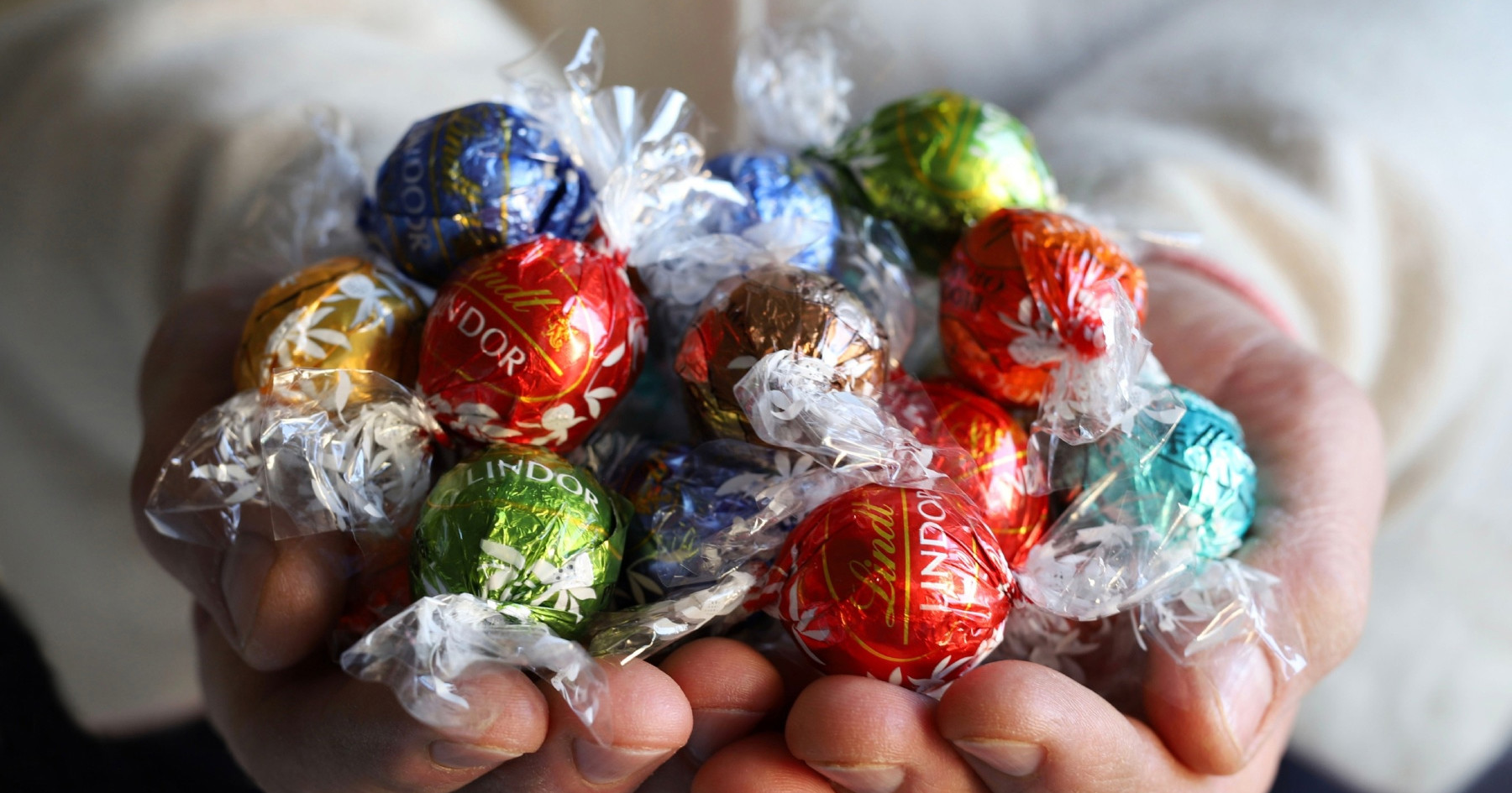 Lindt predstavio novi jesenski okus popularnih Lindor čokoladnih kuglica