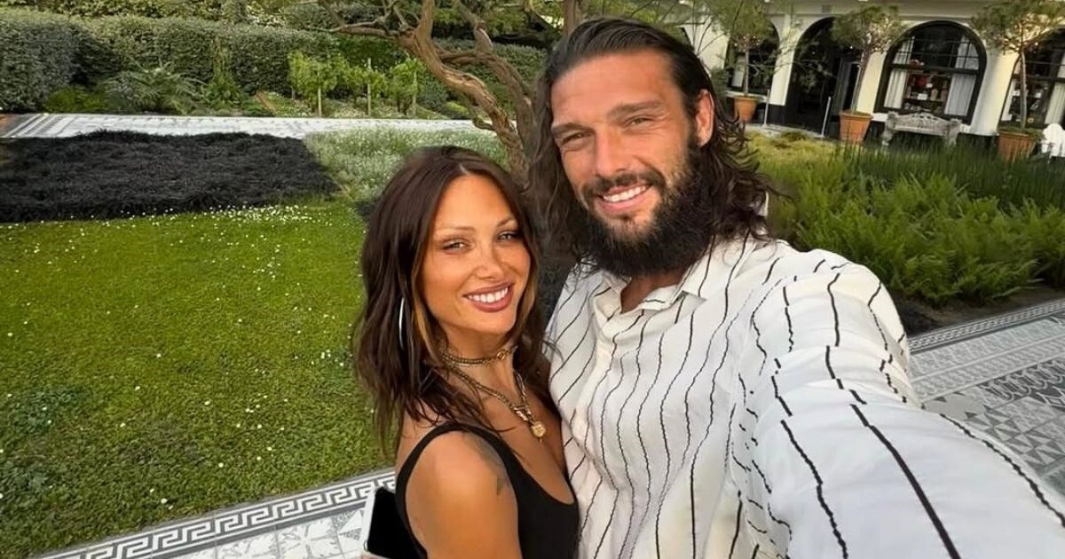 Bivši nogometaš pomirio se s curom nakon što je pijan urlao i vrijeđao je u hotelu