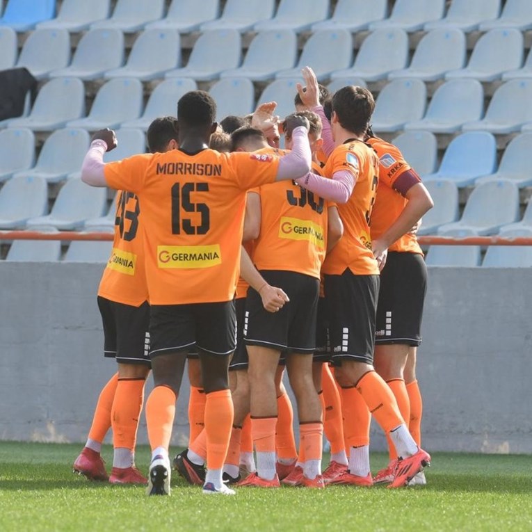 Nogometaši Šibenika odbili trenirati. U 2025. nisu dobili nijednu plaću