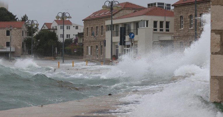 Poplave u Splitu, Šibeniku, Trogiru. Objavljene nove prognoze