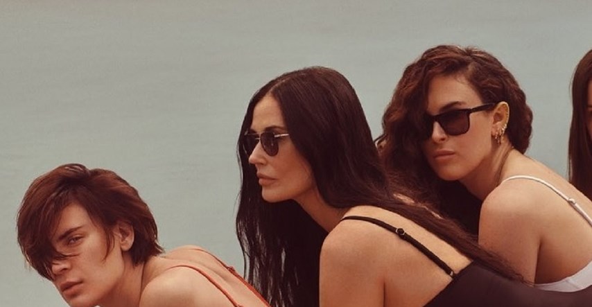 Demi Moore pokrenula kampanju kupaćih kostima s tri kćeri