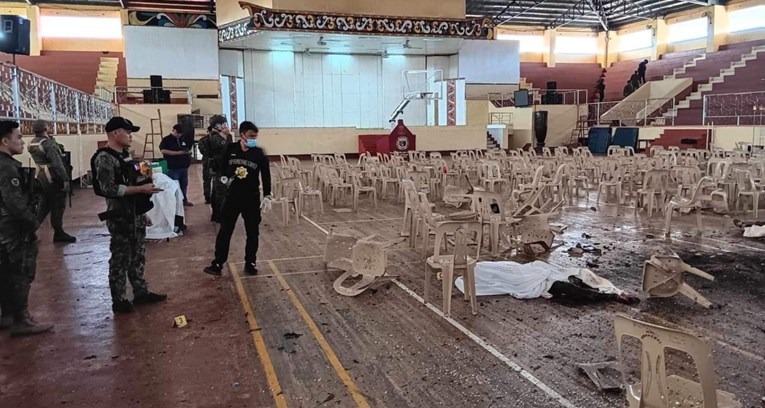 Četvero ljudi poginulo u napadu na katoličkoj misi na Filipinima
