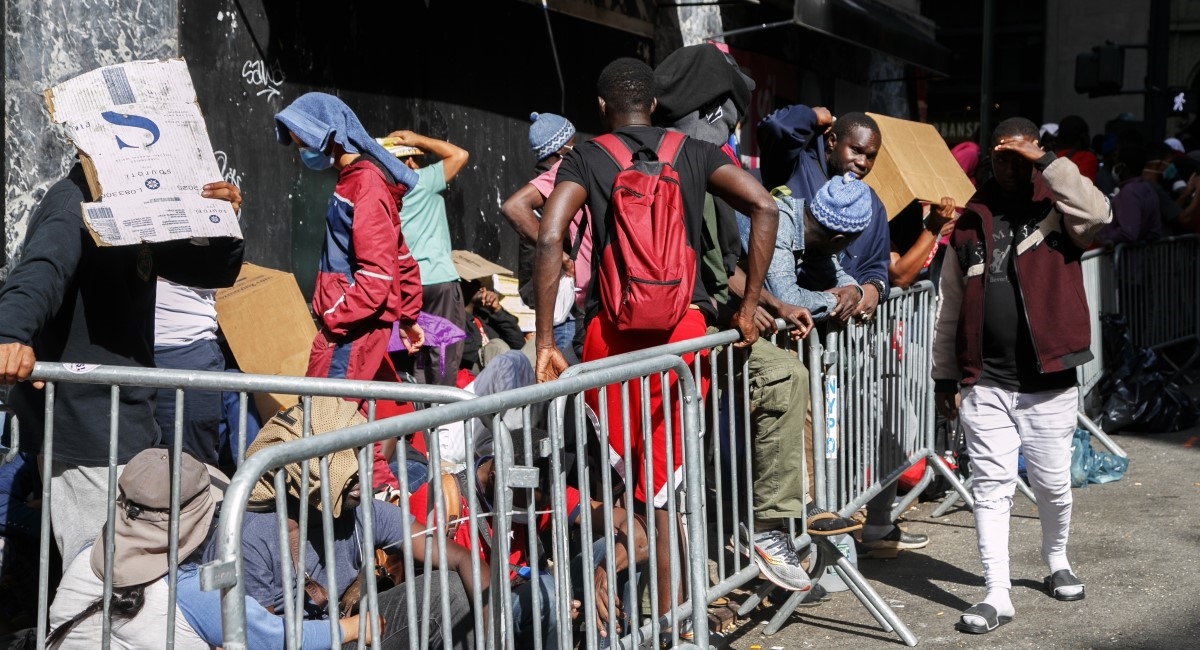 New York tuži autobusne tvrtke zbog prijevoza migranata iz Teksasa