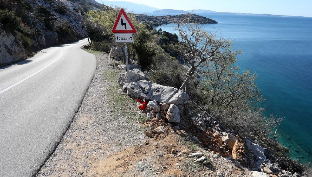 Detalji tragedije: Poginuli mladići bili su maturanti, vraćali su se iz trgovine