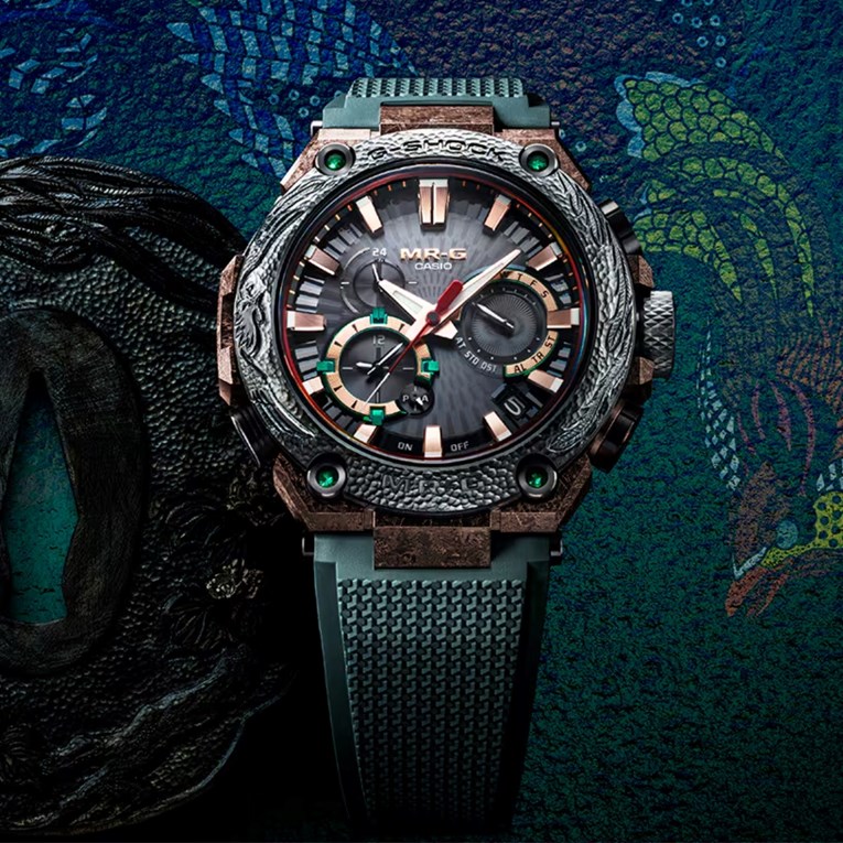 Sat inspiriran japanskom izradom mačeva