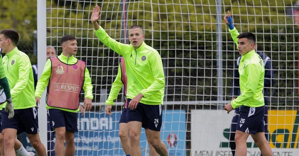 S Hajdukom je igrao finale Lige prvaka mladih. Sad je potpisao za Croatiju Zmijavci