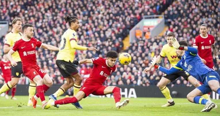 VIDEO Liverpool ponovno na vrhu Premier lige. Lako su svladali Burnley