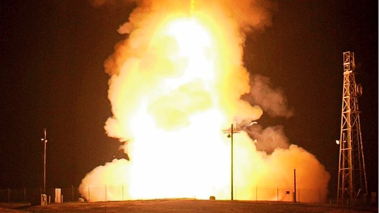 SAD odgađa testiranje interkontinentalnih raketa