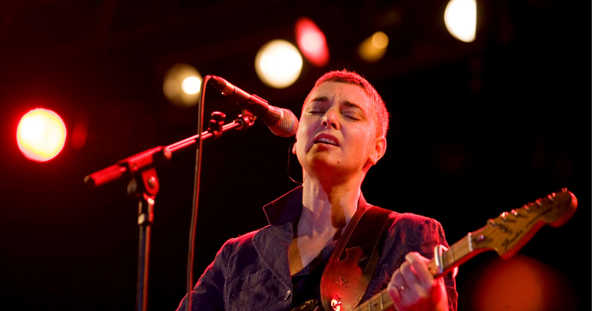 Voštana figura Sinead O’Connor izazvala negativne reakcije, njezina obitelj šokirana