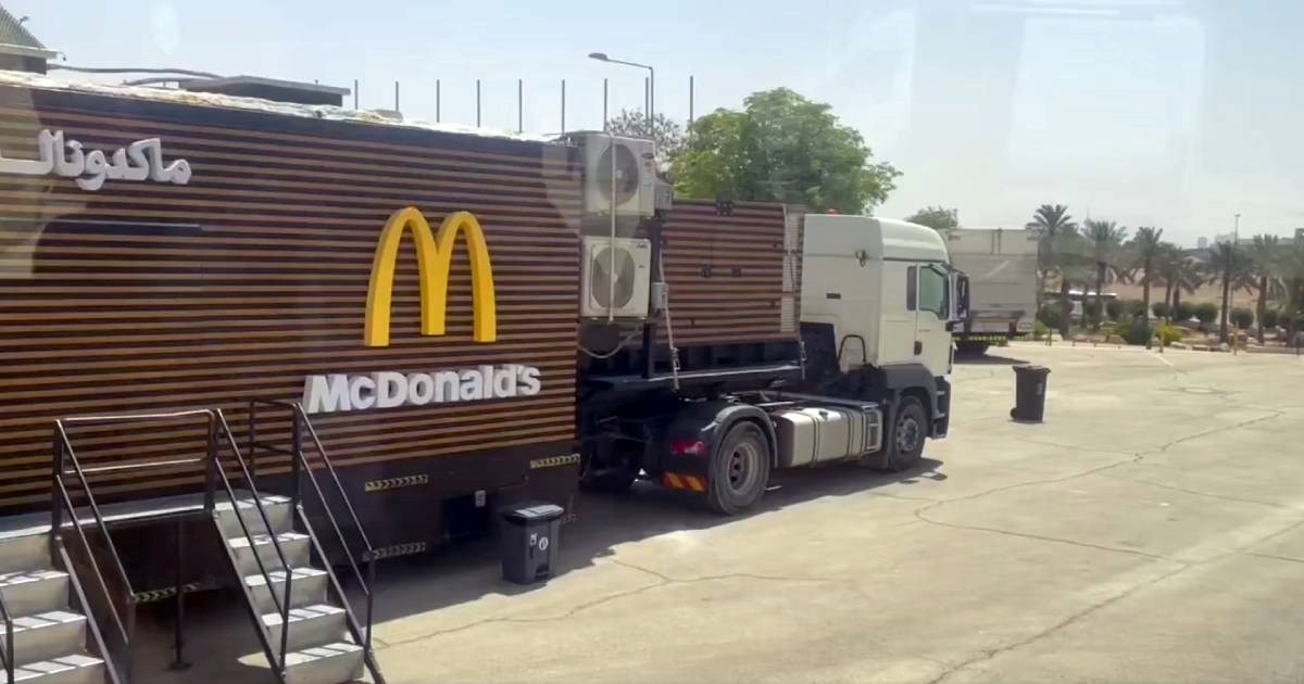 Saudijci dočekali Trumpa kao kralja. Nabavili mu i mobilni McDonald's