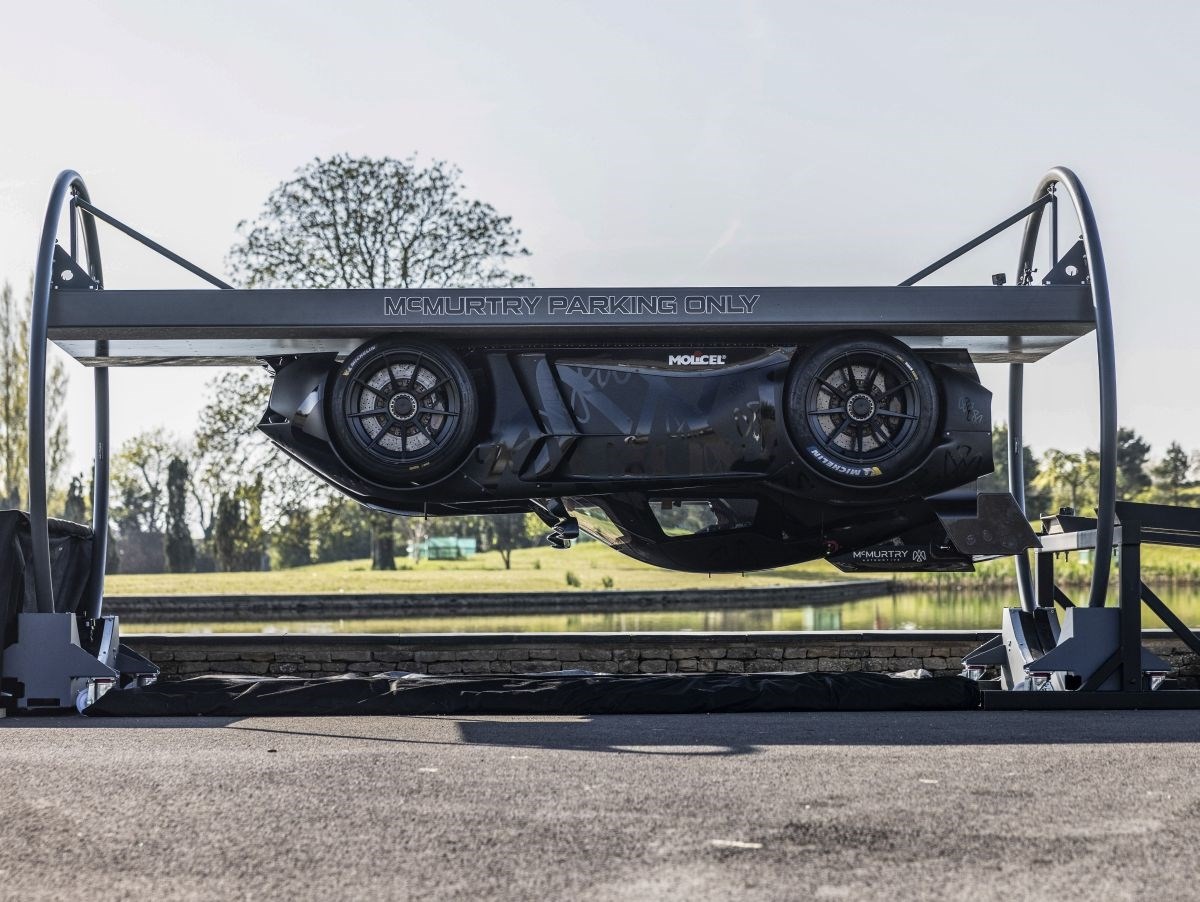 McMurtry Spéirling je automobil s najvećom potisnom silom, vozio doslovno naopačke