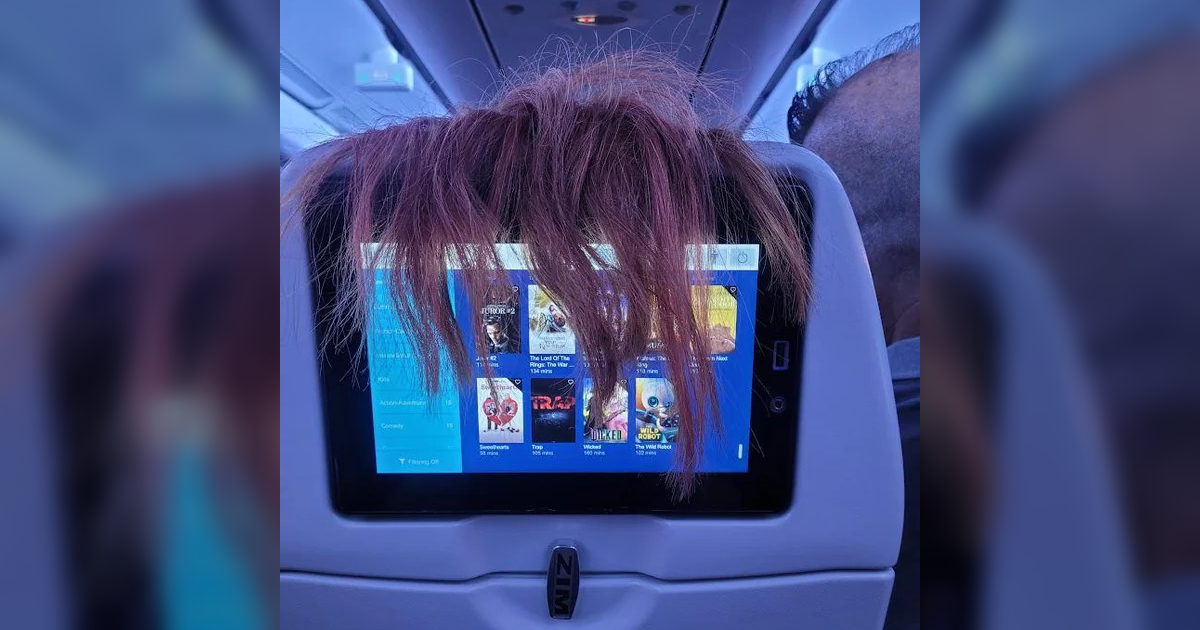 Pokazao što je putnica napravila na 10-satnom letu, ljudi zgroženi: "Odvratno"