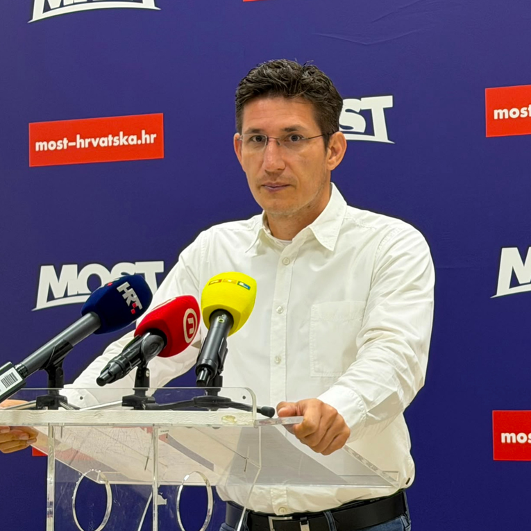 Mostov Troskot traži provjeru 580.000 eura povezanih s aferom otpada u Gospiću