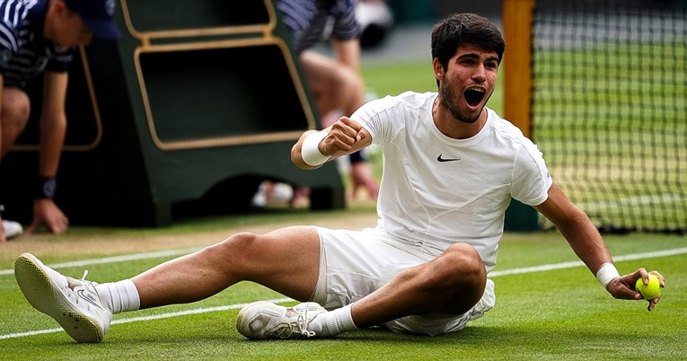 Čudesni Alcaraz u pet setova pobijedio Đokovića i osvojio Wimbledon