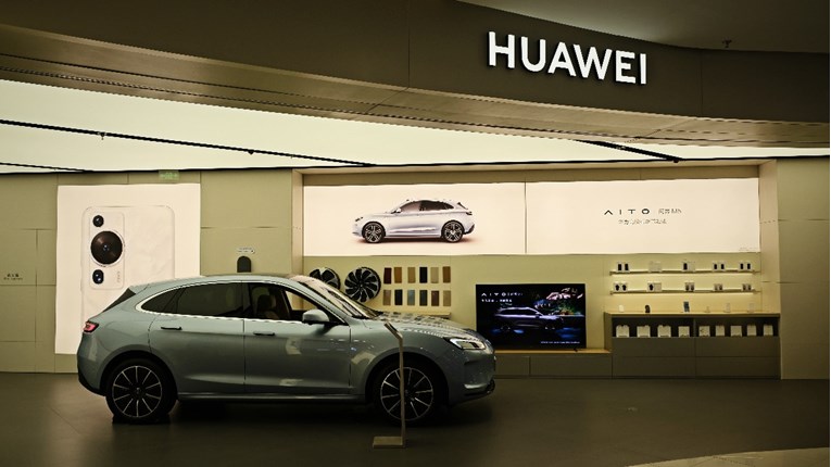 Huawei: Nadmašit ćemo Rolls Royce i Maybach