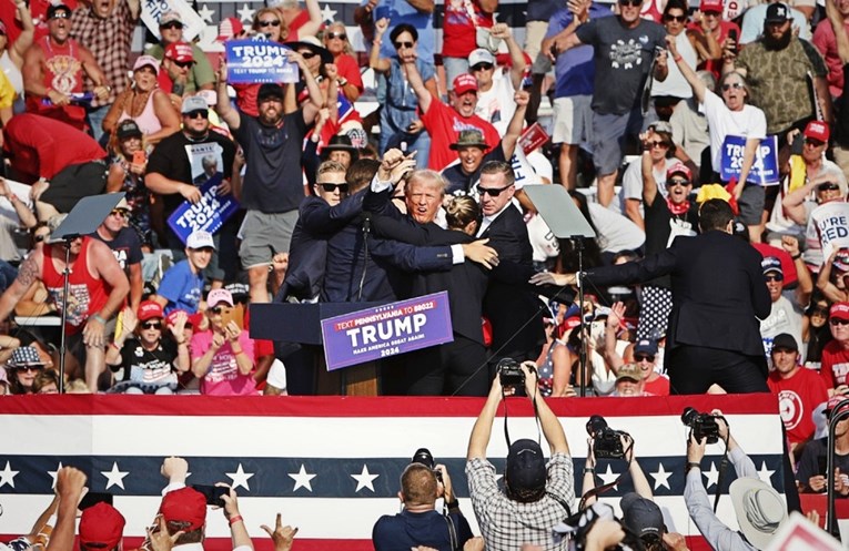 Propusti tajne službe doveli do pokušaja atentata na Trumpa, utvrdio Senat