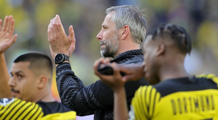 Borussia Dortmund otpustila trenera