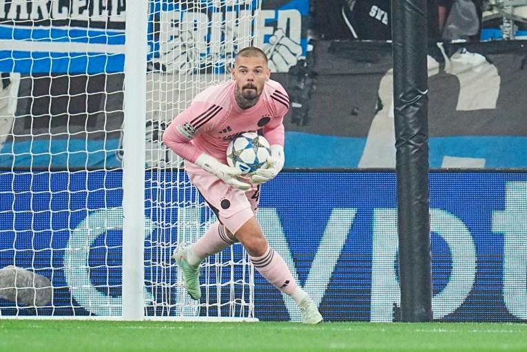 Hrvatski golman ljetos napravio transfer od 5 mil. eura. Sad ga želi Panathinaikos?