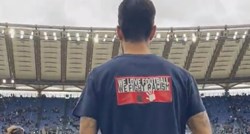 Igrači Lazija na zatvaranje tribine zbog rasizma ultrasa odgovorili majicama