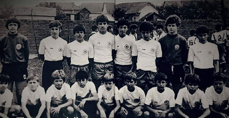 Ovo je jedina fotografija Bobana u dresu Hajduka, tu je i Alen Bokšić