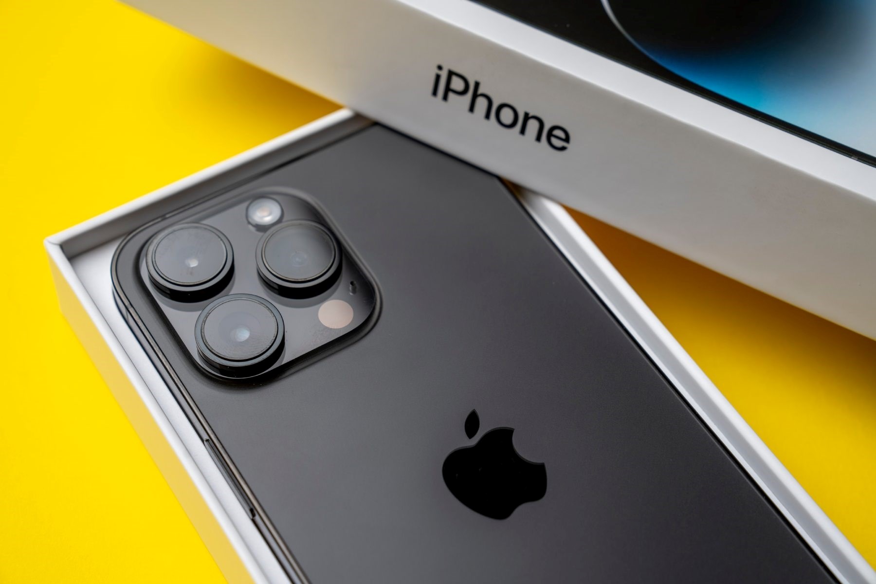 Apple napokon povećava osnovnu memoriju za iPhone 17 Pro
