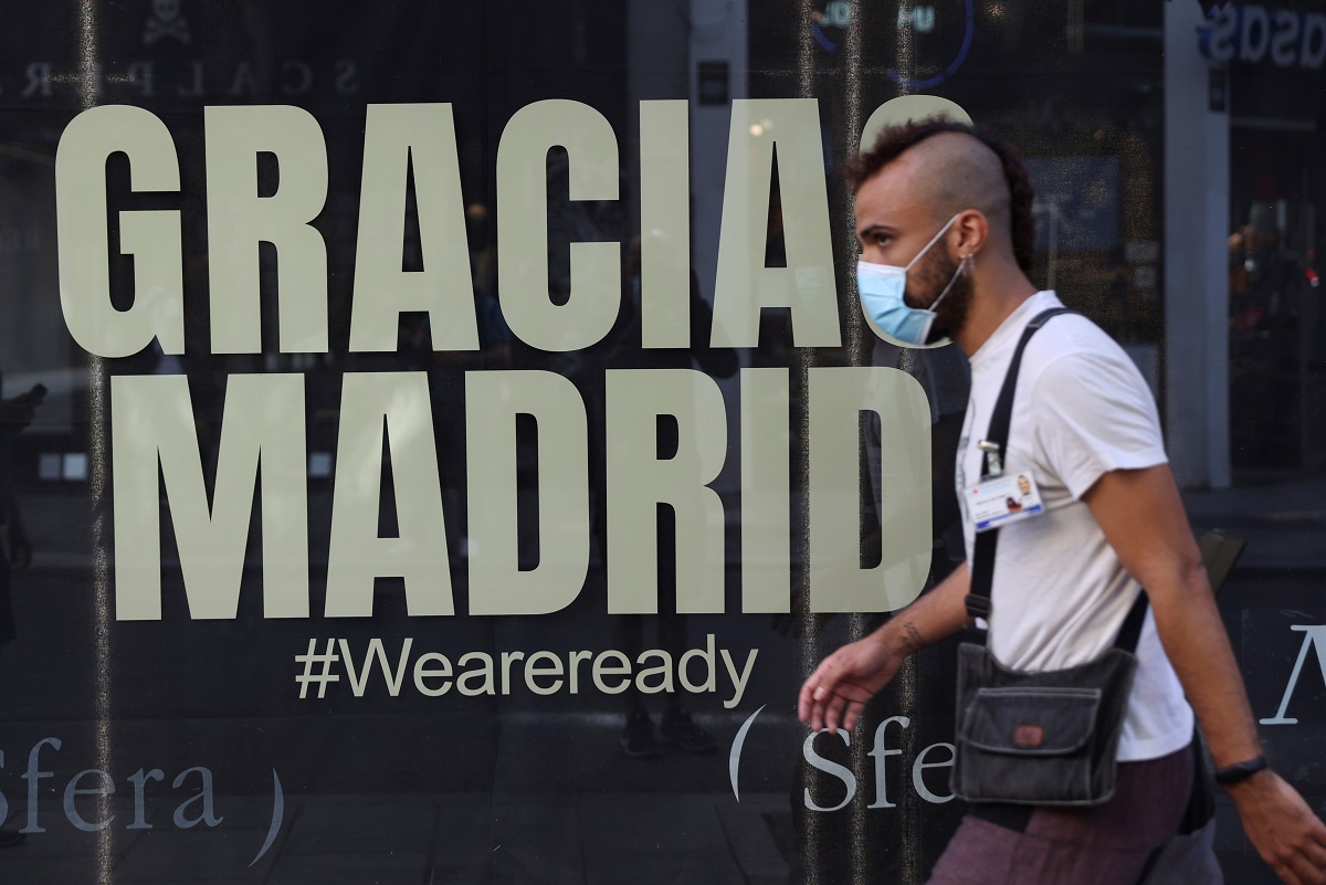 Madridske vlasti građanima preporučile da maske nose i doma