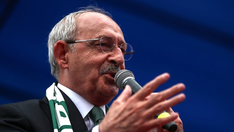 U Turskoj su u nedjelju predsjednički izbori. Erdoganov protivnik nosio pancirku