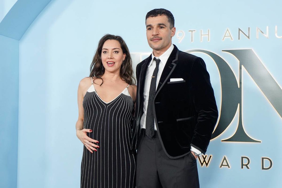 Aubrey Plaza (42) pokazala trudnički trbuh, izraz njezina lica na fotki postao je hit