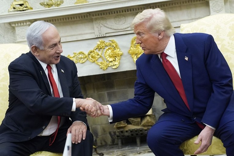 Jerusalem Post: Netanyahu je nagovorio Trumpa da napadne sva tri iranska postrojenja