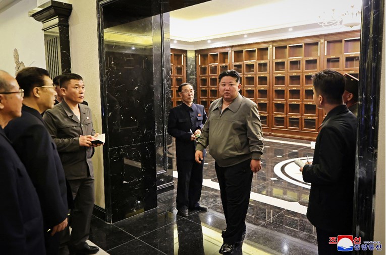 Sjeverna Koreja ispalila balističke projektile