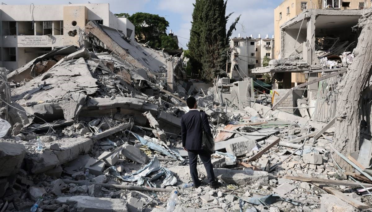 Haaretz: Ovo je neželjeni rat naroda koji nemaju nikakvog razloga za neprijateljstvo