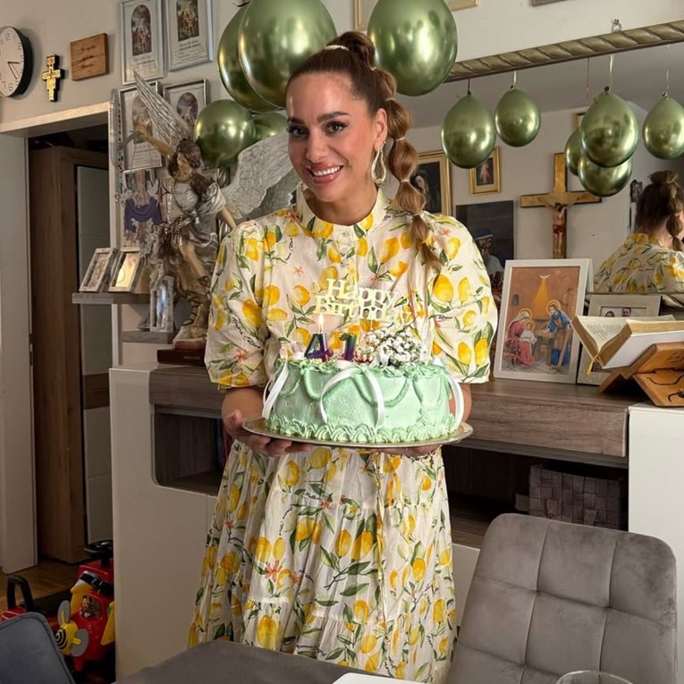 Simona slavi 41. rođendan: "Mislila sam da je sloboda kad ti je sve dozvoljeno"