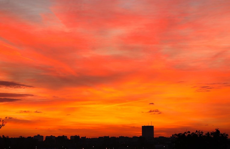 Ovako je jutros izgledao izlazak sunca u Zagrebu