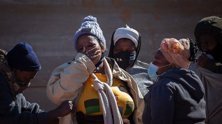 Traju neredi u Južnoafričkoj Republici, poginulo više od 70 ljudi
