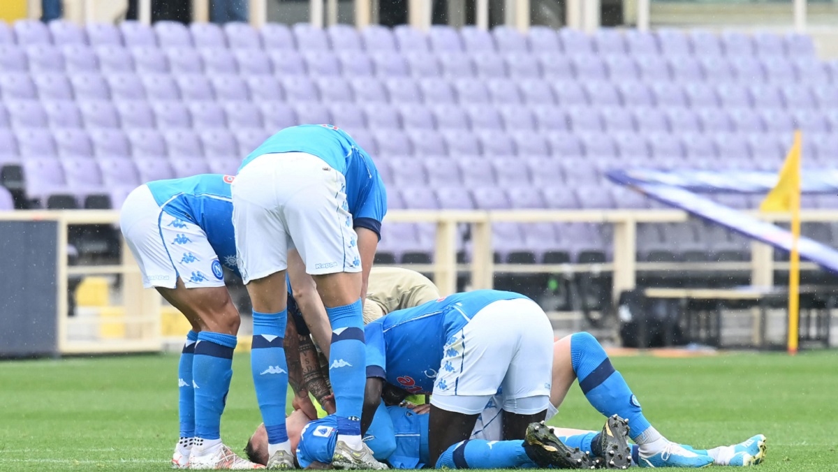 Napoli gostujućom pobjedom izgurao Juventus iz Lige prvaka kolo prije kraja