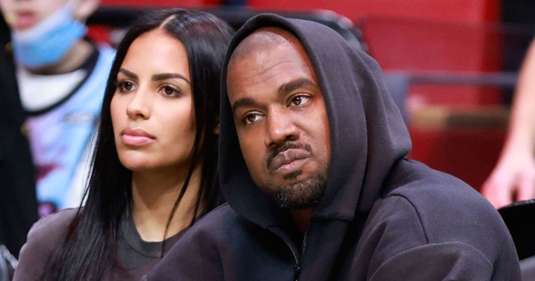 Kanye West više nije milijarder nakon što je Adidas prekinuo suradnju s njim