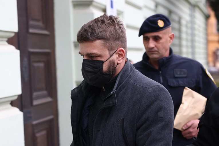 Psihijatar osumnjičen da je godinama zlostavljao i drogirao maloljetnike ide u zatvor