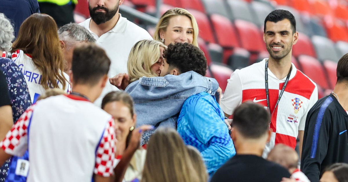 Joško Gvardiol nakon pobjede nad Panamom zagrlio i poljubio djevojku Lu