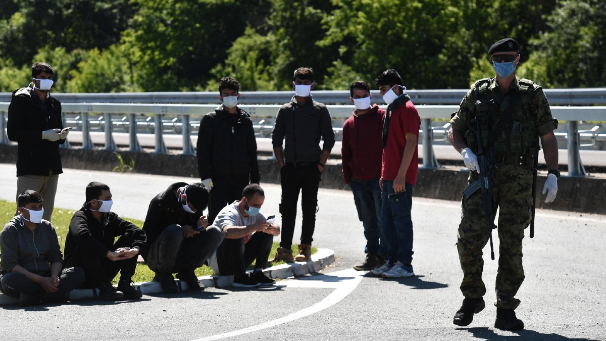 Slovenci pronašli 10 migranata iz Maroka, Talijani u strahu od unosa korone